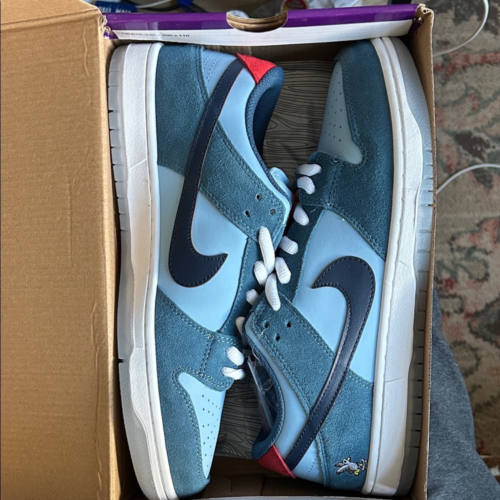 SB DUNK LOW “WHY SO SAD” SIZE 11